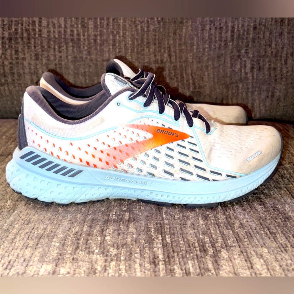 Brooks Adrenaline 21